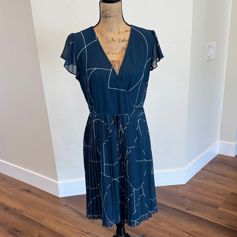 Elegant Teal Wrap Dress